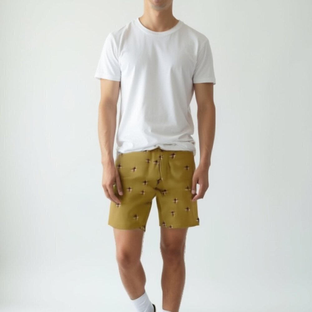 Club Monaco Men's Starfish Embroidered Chino Shorts - Size 32 💕